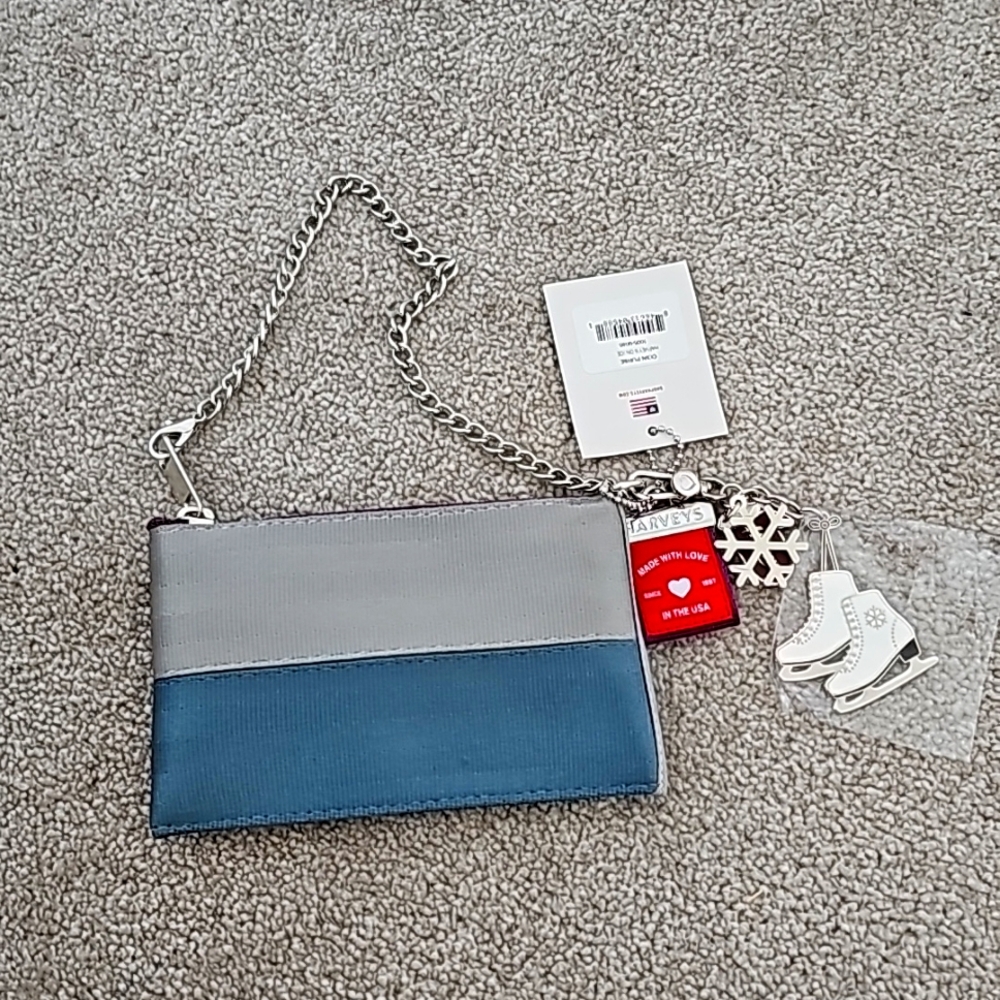 Harvey's On Ice Coin Purse. NWT
